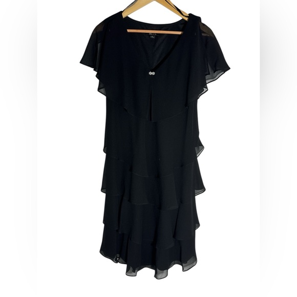 SLNY Dresses & Skirts - SNLY Formal Black Tier Short Sheer Dress Size 14